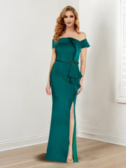 Sheath/Column Off-the-Shoulder Sleeveless Mother of the Bride Dresses