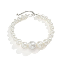 Classic/Elegant Pearl Necklace