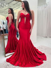 Red Mermaid Strapless Pleated Sleeveless Long Prom Dress with Bow