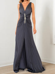 A-Line/Princess V-Neck Floor Length Mother of the Bride Dresses