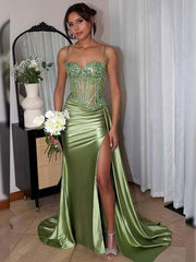 Green Mermaid Spaghetti Straps Bodice Long Prom Dress with Beads